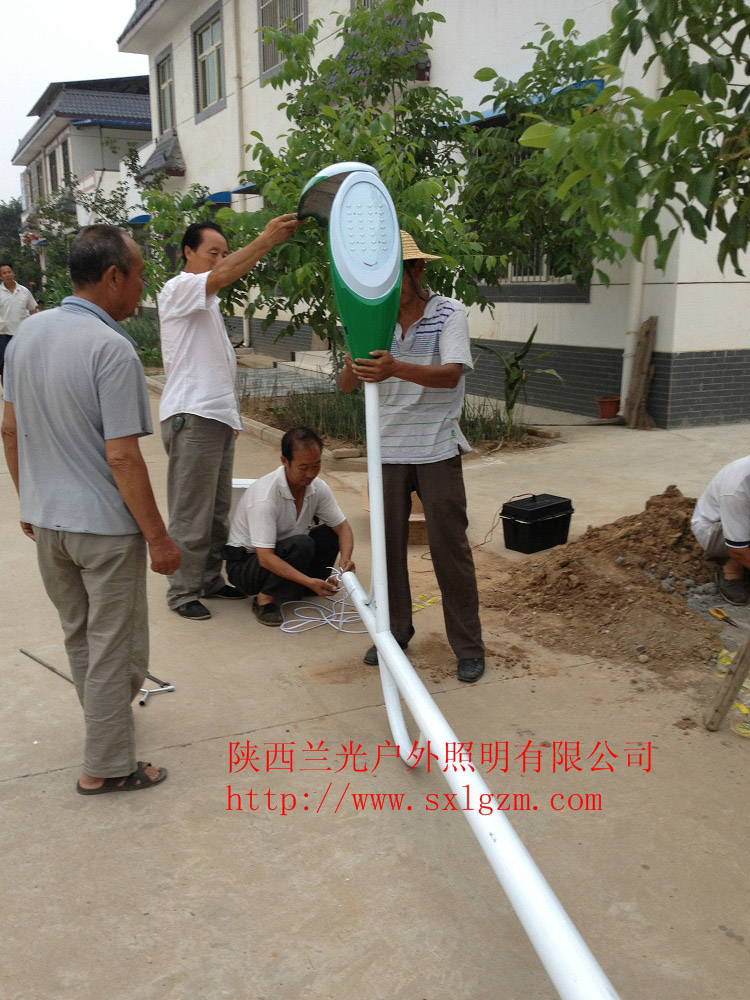 農村太陽能路燈廠家 農村太陽能路燈廠家